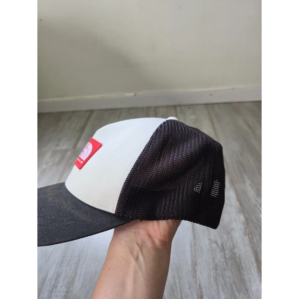 The North Face Trucker Hat FlexFit 110 Snapback Black White Red Logo Cap OS